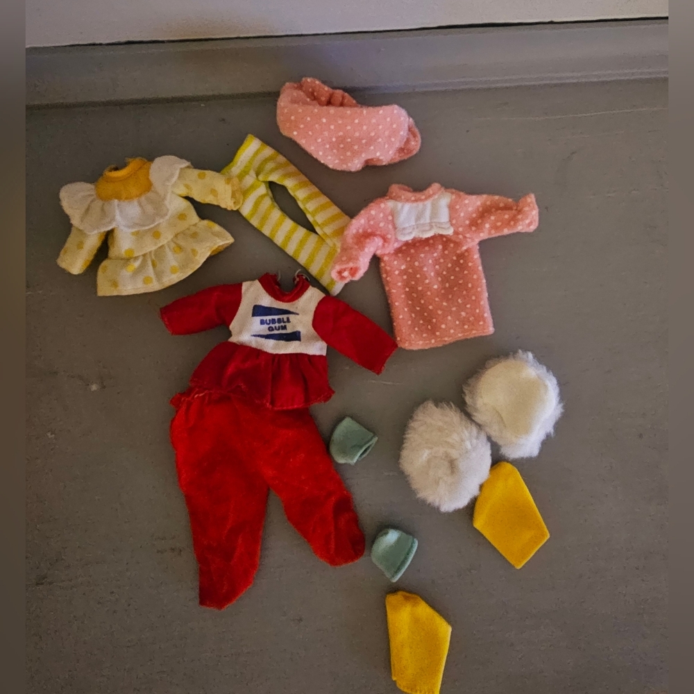 1979 Strawbrry Shortcake Doll Cloths